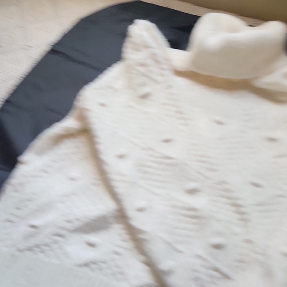Time and Tru Textured Cream Turtleneck Sweater - Picture 5 of 10